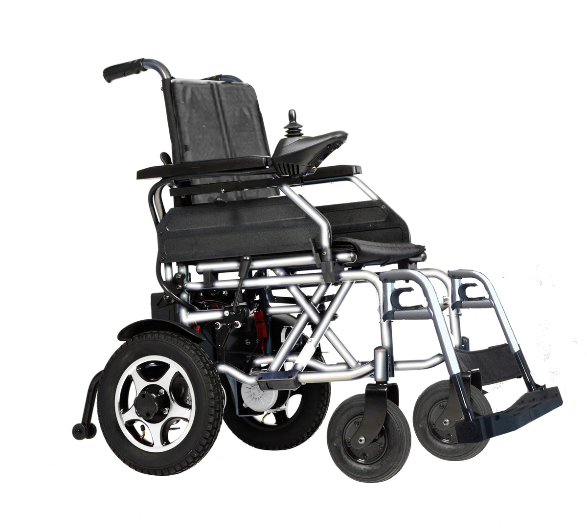 Преимущества и особенности инвалидных колясок с электроприводом