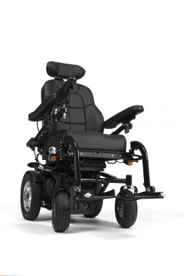 Кресло-коляска с электроприводом  Forest 3