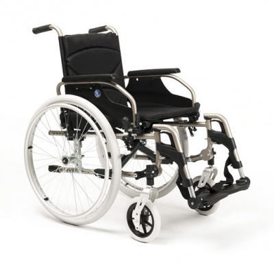 Инвалидное кресло-коляска Vermeiren V300