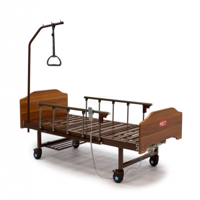 Медицинская кровать MET DELTA-7 WOOD