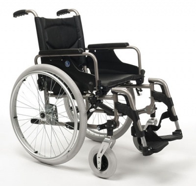 Инвалидное кресло-коляска Vermeiren V200