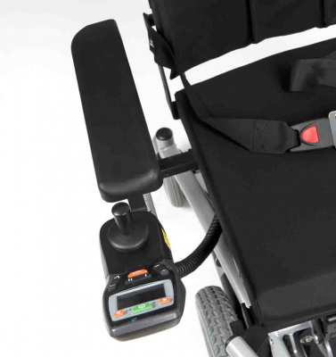 Инвалидное коляска с электроприводом Vermeiren Navix Lift